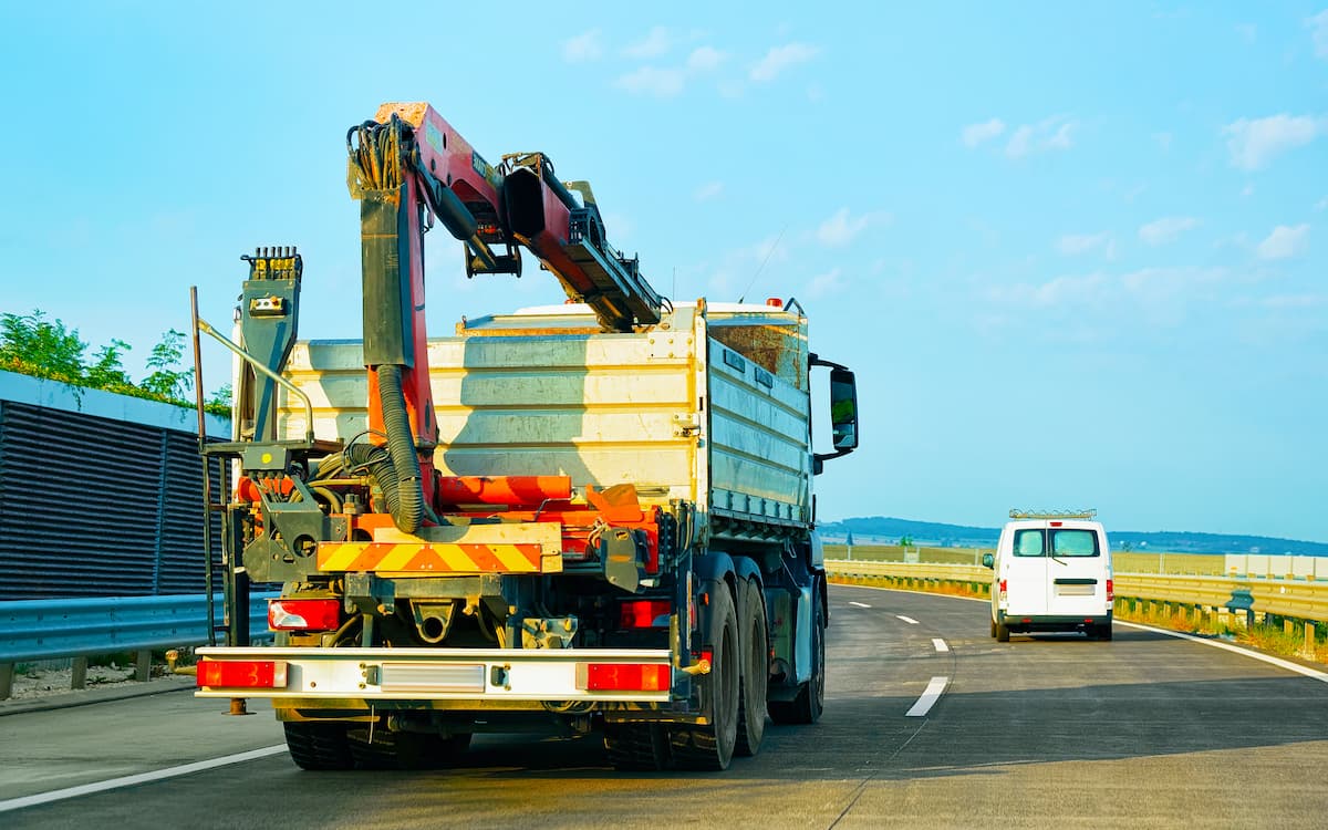 grua autocargante